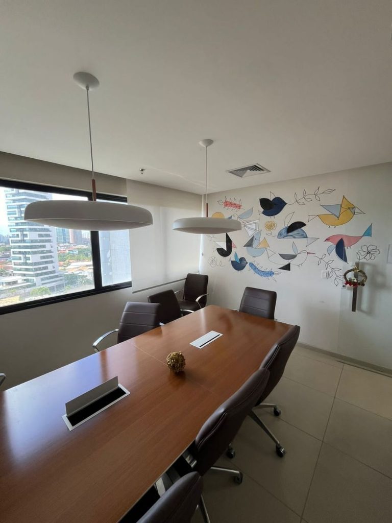 Sua Empresa no Topo: Salas Comerciais no Boulevard Side – 72m² no Coração de Salvador!