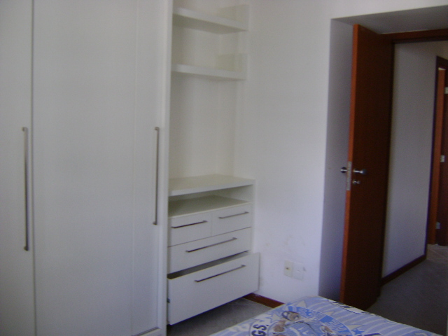 Locação de Apartamento na Pituba de 4 quartos