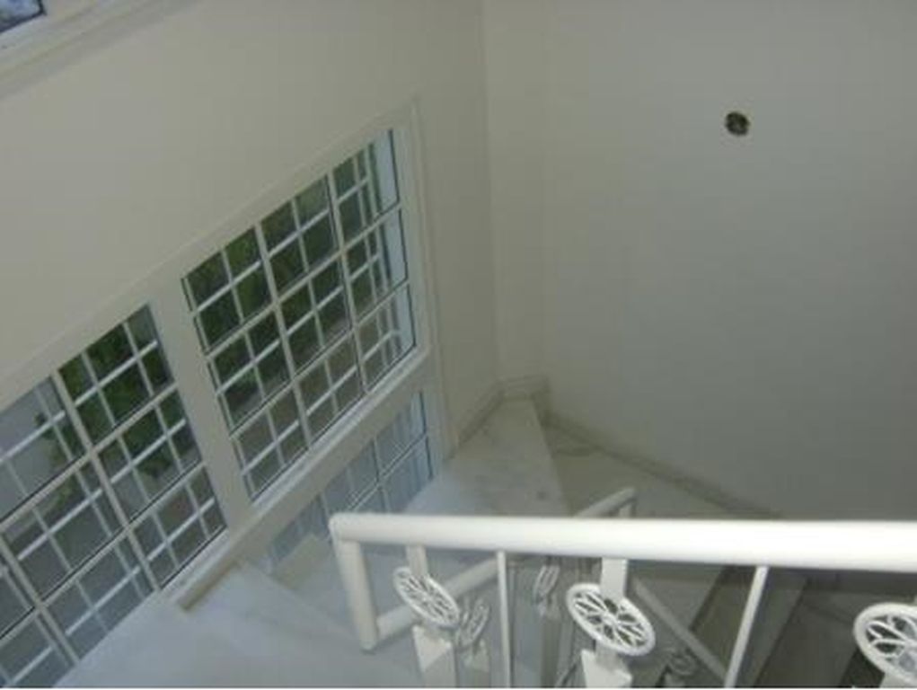 Casa a venda no Condomínio Alphaville 1, Itaparica Salvador Casa a venda no Condomínio Alphaville 1, Itaparica Salvador