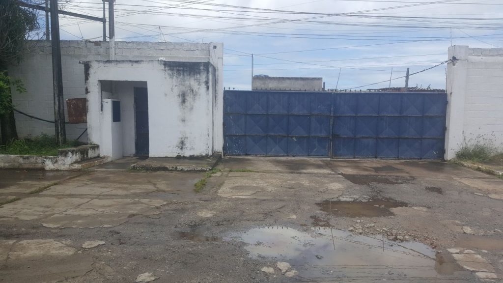 Terreno a venda no bairro de Pernambués em Salvador Terreno a venda no bairro de Pernambués em Salvador