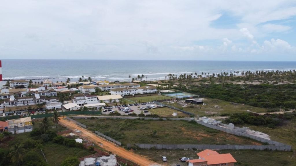 Terreno a venda para investidor na Praia de Subaúma Terreno a venda para investidor na Praia de Subaúma