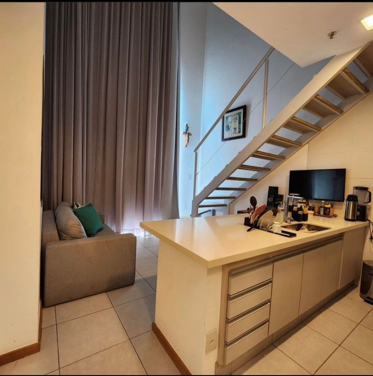 Loft Duplex à Venda no Hotel Mercure no Aquárius Residence Loft Duplex à Venda no Hotel Mercure no Aquárius Residence