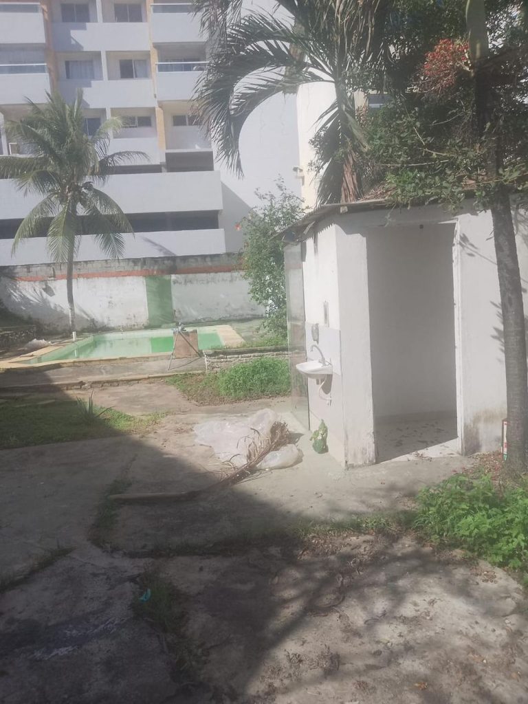 Terreno à venda em Piatã, Salvador – 1.257m² na Av. Octávio Mangabeira Terreno à venda em Piatã, Salvador – 1.257m² na Av. Octávio Mangabeira