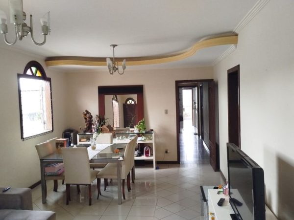 Apartamento de 200m² à Venda em Cruz das Almas – Próximo ao Centro