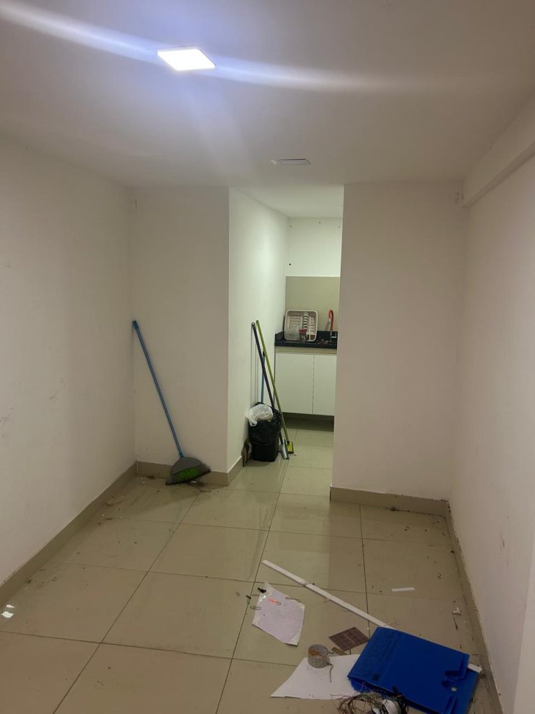 Alugo Loja comercial de 94 metros na Calçada em Salvador