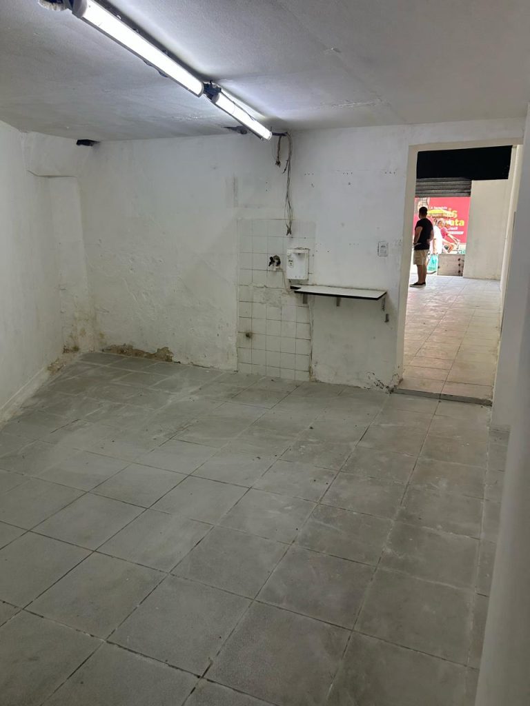 Alugo Loja comercial de 94 metros na Calçada em Salvador