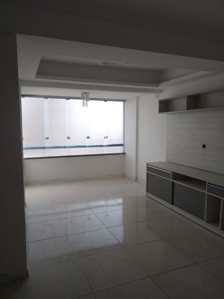 Seu novo lar está aqui: Mansão Cidade da Luz – Pituba em Salvador