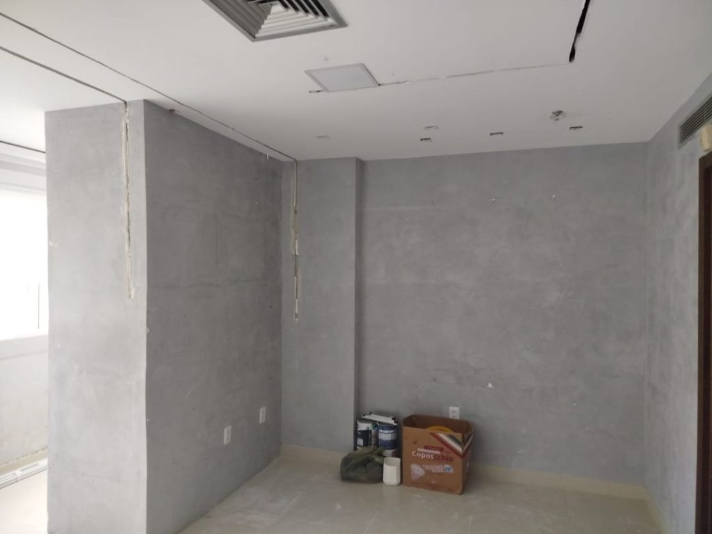 Sala Comercial para Locação no Mundo Plaza Empresarial – 30m² com Garagem