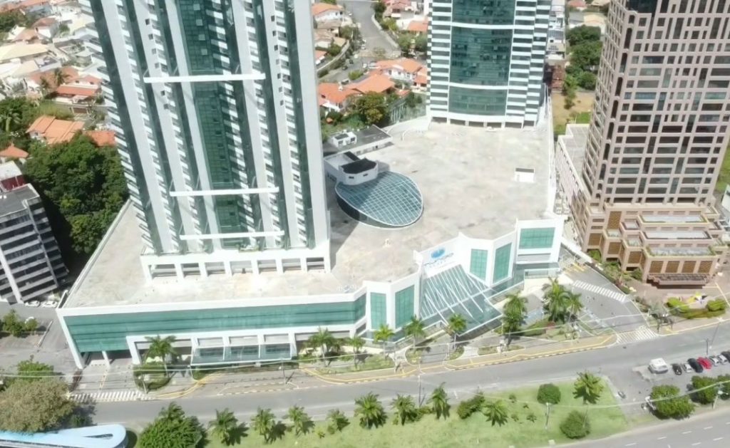 Sala Comercial para Locação no Mundo Plaza Empresarial – 30m² com Garagem